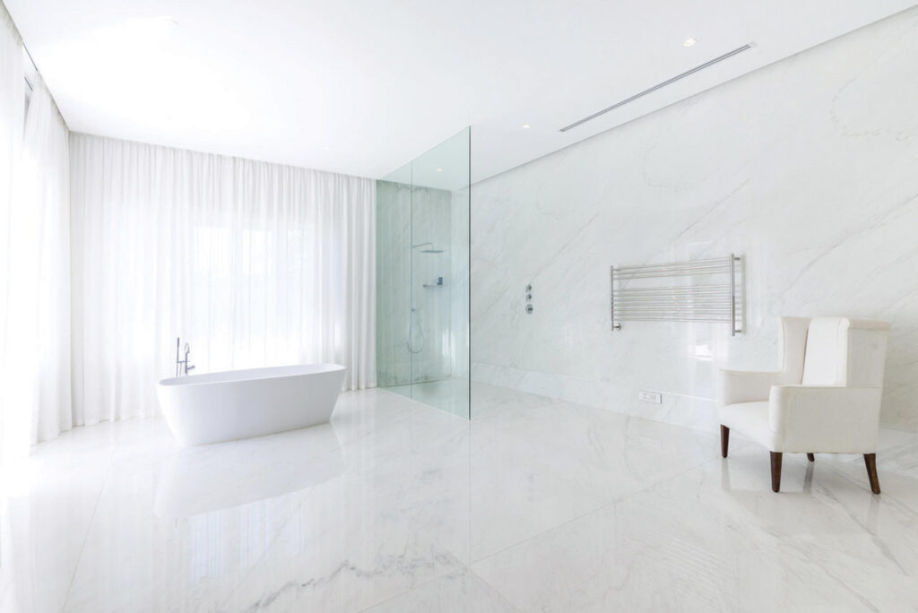 PRIVATE HOUSE IN CONSTANTIA