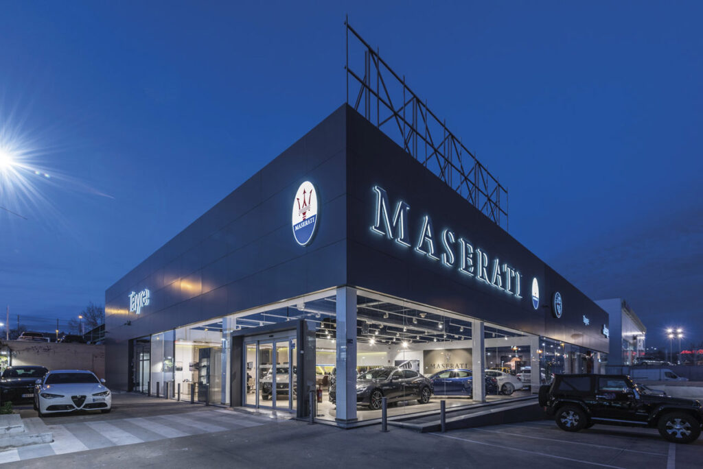 TAYRE CAR DEALER